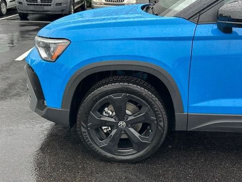 New 2026 Volkswagen Taos SE AWD/4WD image 7