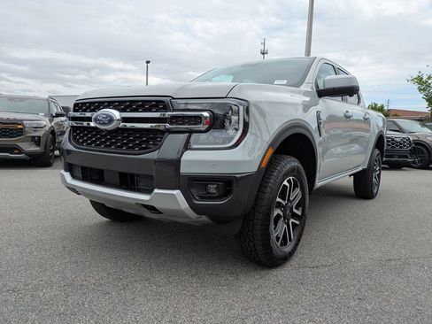 New 2026 Ford Ranger Lariat w/ FX4 Off-Road Package AWD/4WD image 8