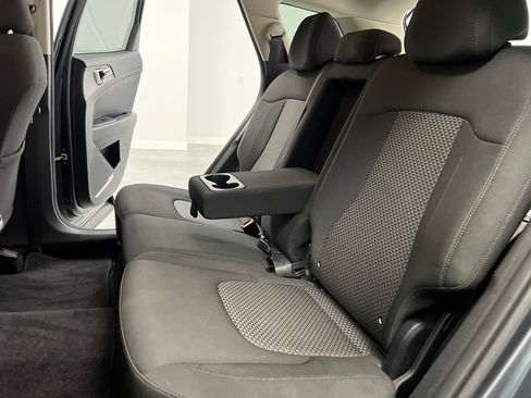 Used 2024 Kia Sportage LX image 13