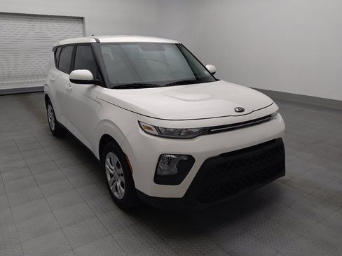 Used 2021 Kia Soul LX FWD image 13