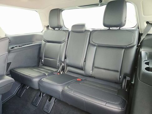 Used 2026 Ford Expedition Platinum AWD/4WD image 11
