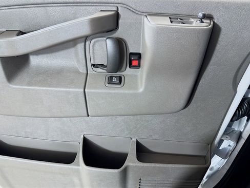 New 2026 GMC Savana 3500 Extended RWD image 13