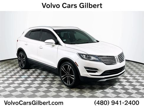 Used 2017 Lincoln MKC Reserve w/ Lincoln MKC Climate Package AWD/4WD image 1