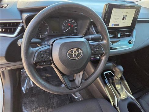 Certified 2024 Toyota Corolla LE image 10