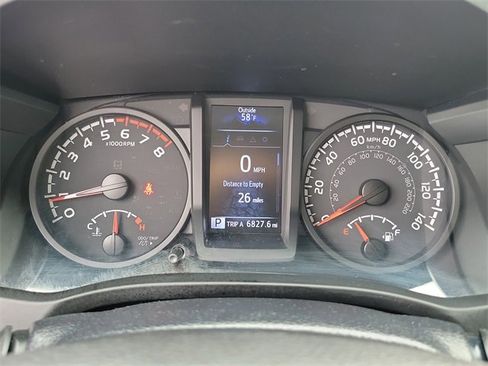 Used 2021 Toyota Tacoma SR5 image 7