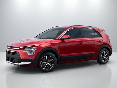 New 2025 Kia Niro LX image 3