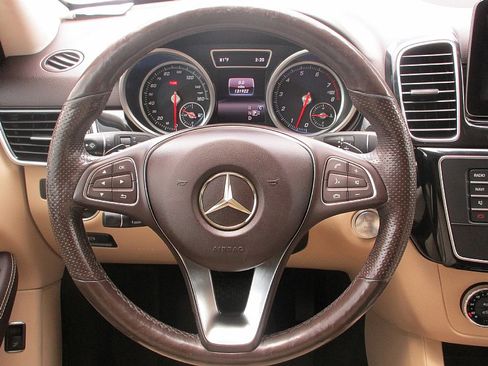 Used 2017 Mercedes-Benz GLE 350 4MATIC w/ Premium 1 Package image 20