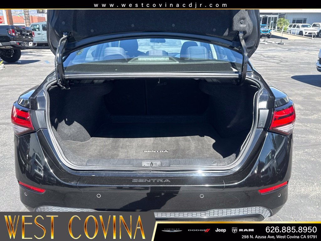 Used 2024 Nissan Sentra SV FWD image 15
