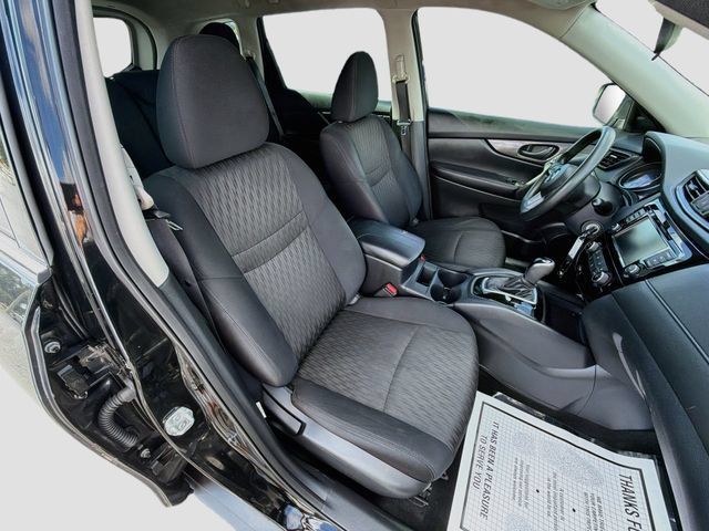 Used 2019 Nissan Rogue S FWD image 27