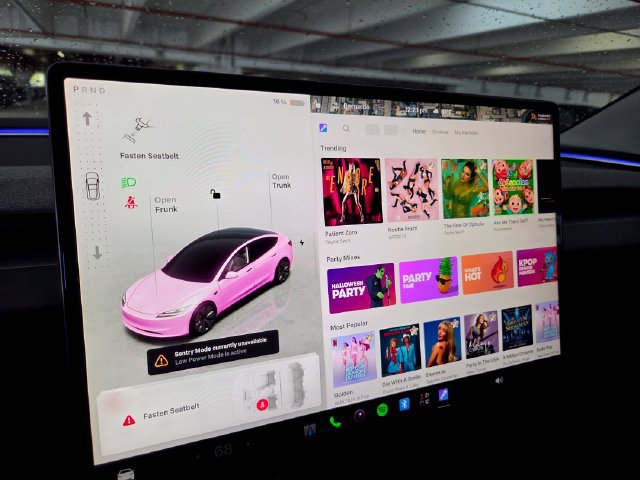 Used 2025 Tesla Model 3 Long Range RWD image 30