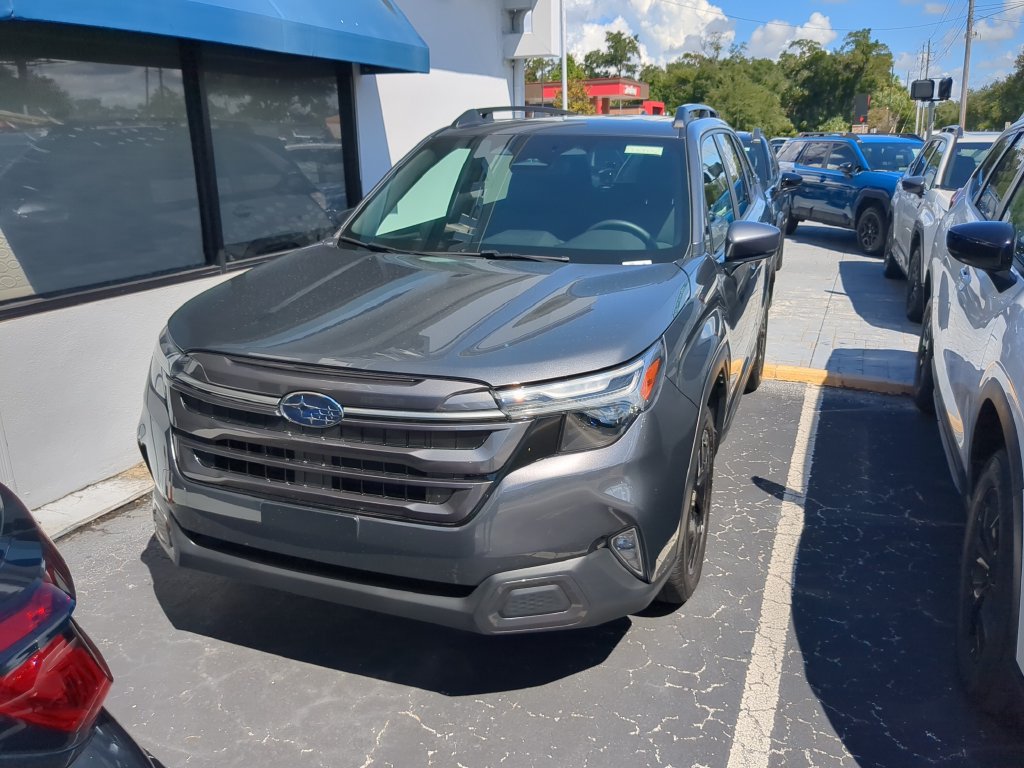 Used 2026 Subaru Forester Limited AWD/4WD image 3