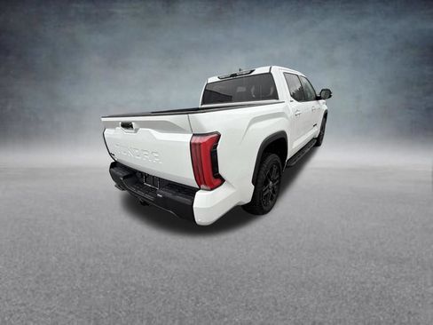 Used 2024 Toyota Tundra Limited AWD/4WD image 5