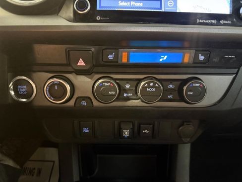 Used 2021 Toyota Tacoma SR5 image 11