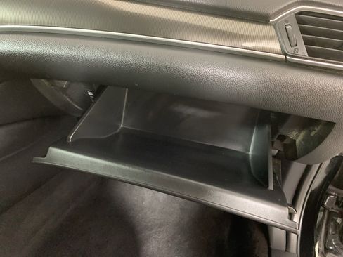 Used 2019 Honda Accord Sport image 41