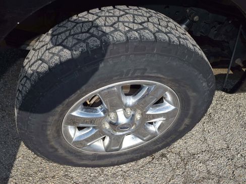 Used 2014 Ford F150 XLT w/ Equipment Group 302A Luxury image 23