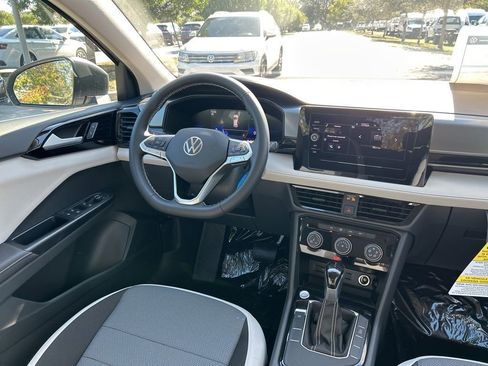 New 2026 Volkswagen Taos S image 9