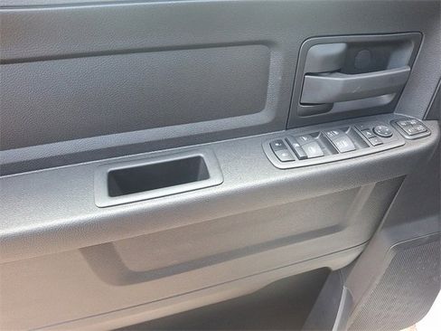 Used 2023 RAM 3500 Tradesman w/ Chrome Appearance Group image 12