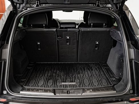 Used 2023 Land Rover Range Rover Evoque R-Dynamic S image 20