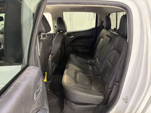 Used 2021 Chevrolet Colorado LT w/ LT Convenience Package image 11