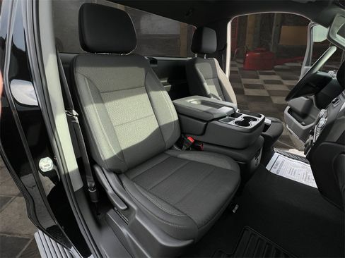 Certified 2025 GMC Sierra 1500 Pro w/ Pro Value Package image 16