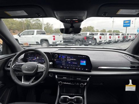 New 2026 Chevrolet Traverse LT w/ Midnight/Sport Edition image 17