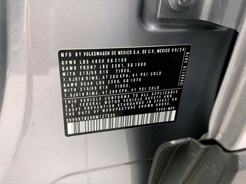 Used 2024 Volkswagen Taos SE image 35