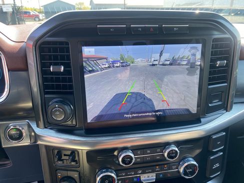 Used 2023 Ford F150 Lariat w/ Equipment Group 502A High image 33