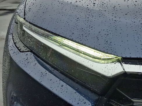 Used 2024 Honda CR-V LX image 27