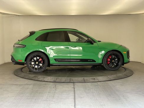 New 2026 Porsche Macan GTS image 8