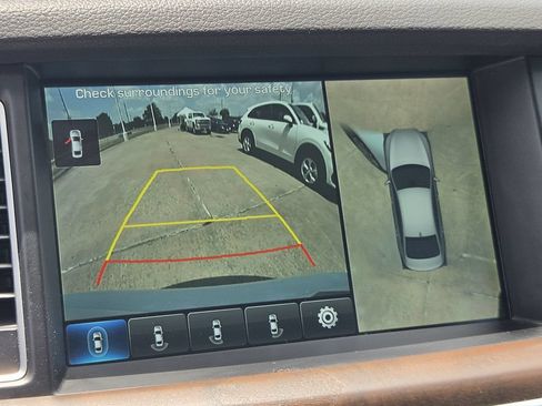 Used 2018 Genesis G80 5.0 Ultimate RWD image 18