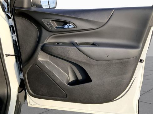Used 2024 Chevrolet Equinox LT w/ LPO, Floor Liner Package FWD image 22