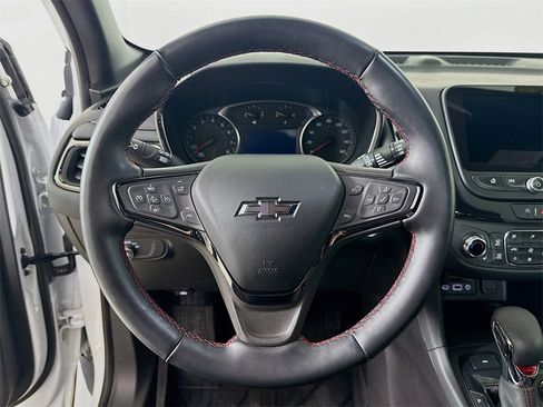 Used 2023 Chevrolet Equinox RS image 5