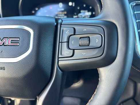 Used 2023 GMC Yukon XL AT4 image 27