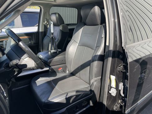 Used 2018 RAM 2500 Laramie w/ Snow Chief Group image 27