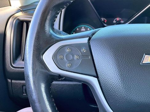 Used 2022 Chevrolet Colorado LT w/ Fleet Safety Package image 20