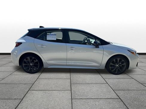 Used 2024 Toyota Corolla XSE FWD image 6
