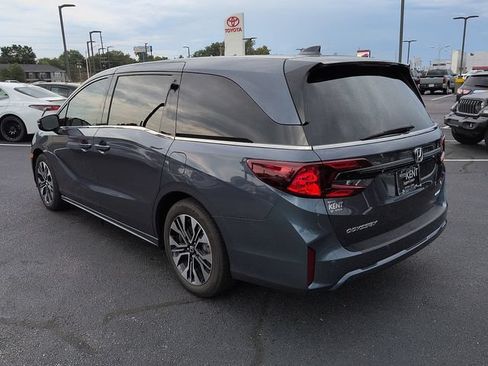 Used 2026 Honda Odyssey Elite image 5