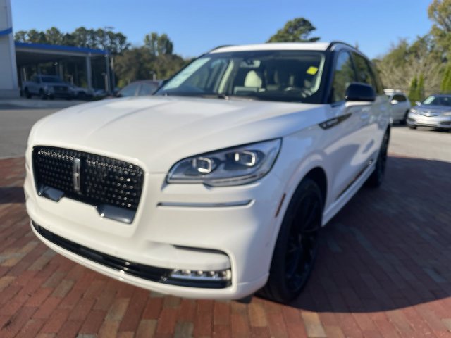 Used 2023 Lincoln Aviator Black Label w/ Jet Package AWD/4WD image 1