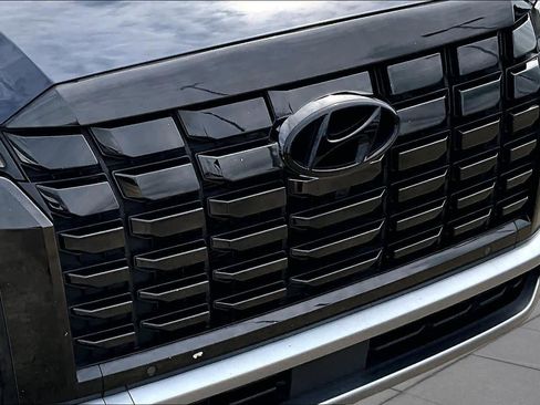 Used 2024 Hyundai Palisade SEL FWD image 29
