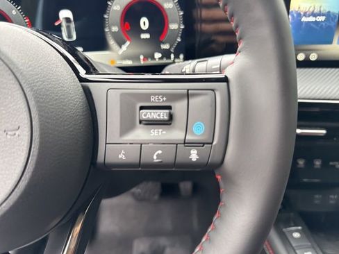 New 2026 Nissan Kicks SR w/ SR Premium Package AWD/4WD image 21