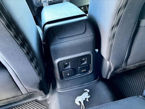 Used 2023 Ford Bronco Big Bend w/ Sasquatch Package image 17