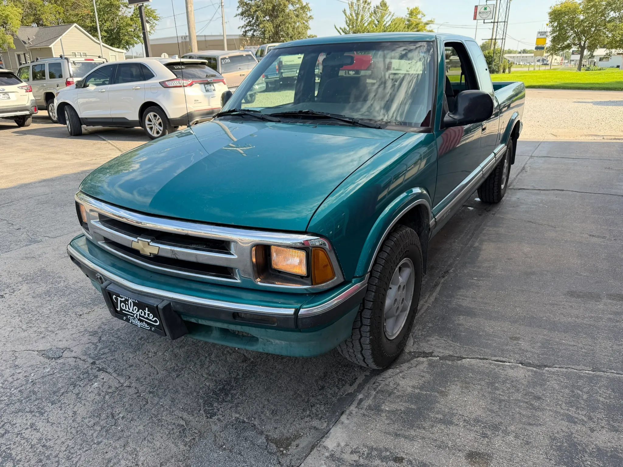 Used 1996 Chevrolet S10 Pickup LS AWD/4WD image 4