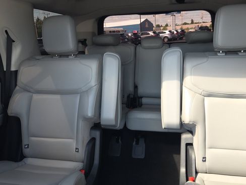 Used 2025 Ford Expedition Active AWD/4WD image 17
