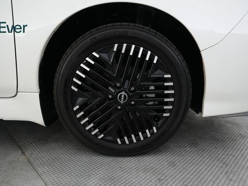 Used 2024 Nissan Leaf SV Plus FWD image 20