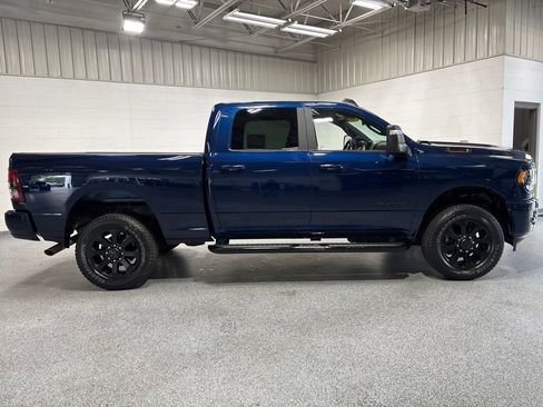 Used 2024 RAM 2500 Big Horn w/ Night Edition AWD/4WD image 8