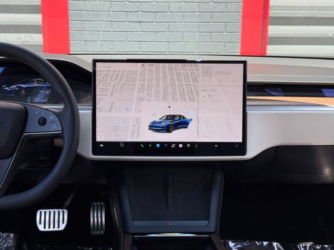 Used 2022 Tesla Model S AWD/4WD image 28
