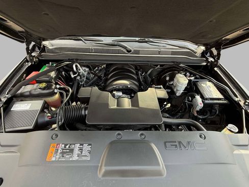 Used 2019 GMC Yukon SLT w/ Open Road Package image 26