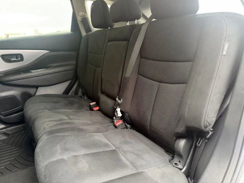 Used 2020 Nissan Murano S w/ Technology Package image 16