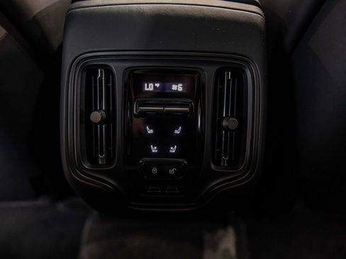 New 2026 Aston Martin DBX S image 33