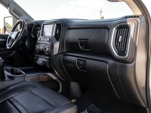 Used 2020 GMC Sierra 2500 Denali w/ Technology Package AWD/4WD image 14